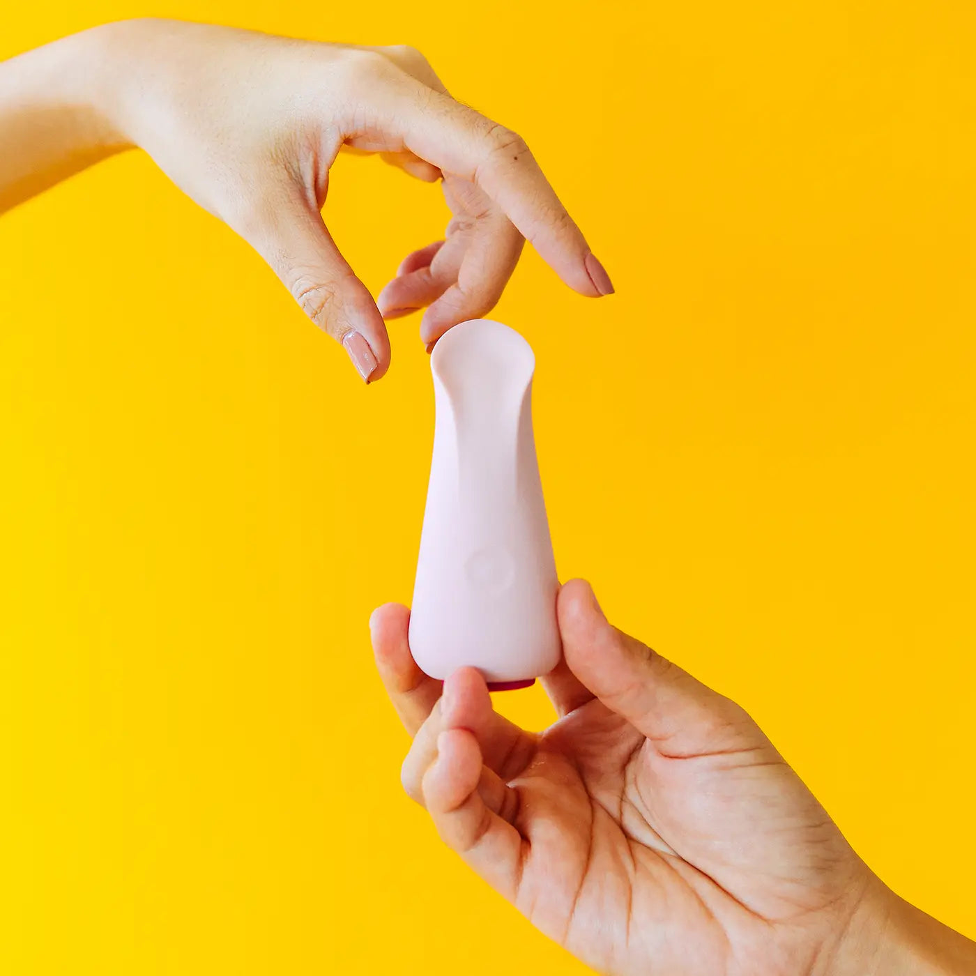 Uno — front lemon vibrator